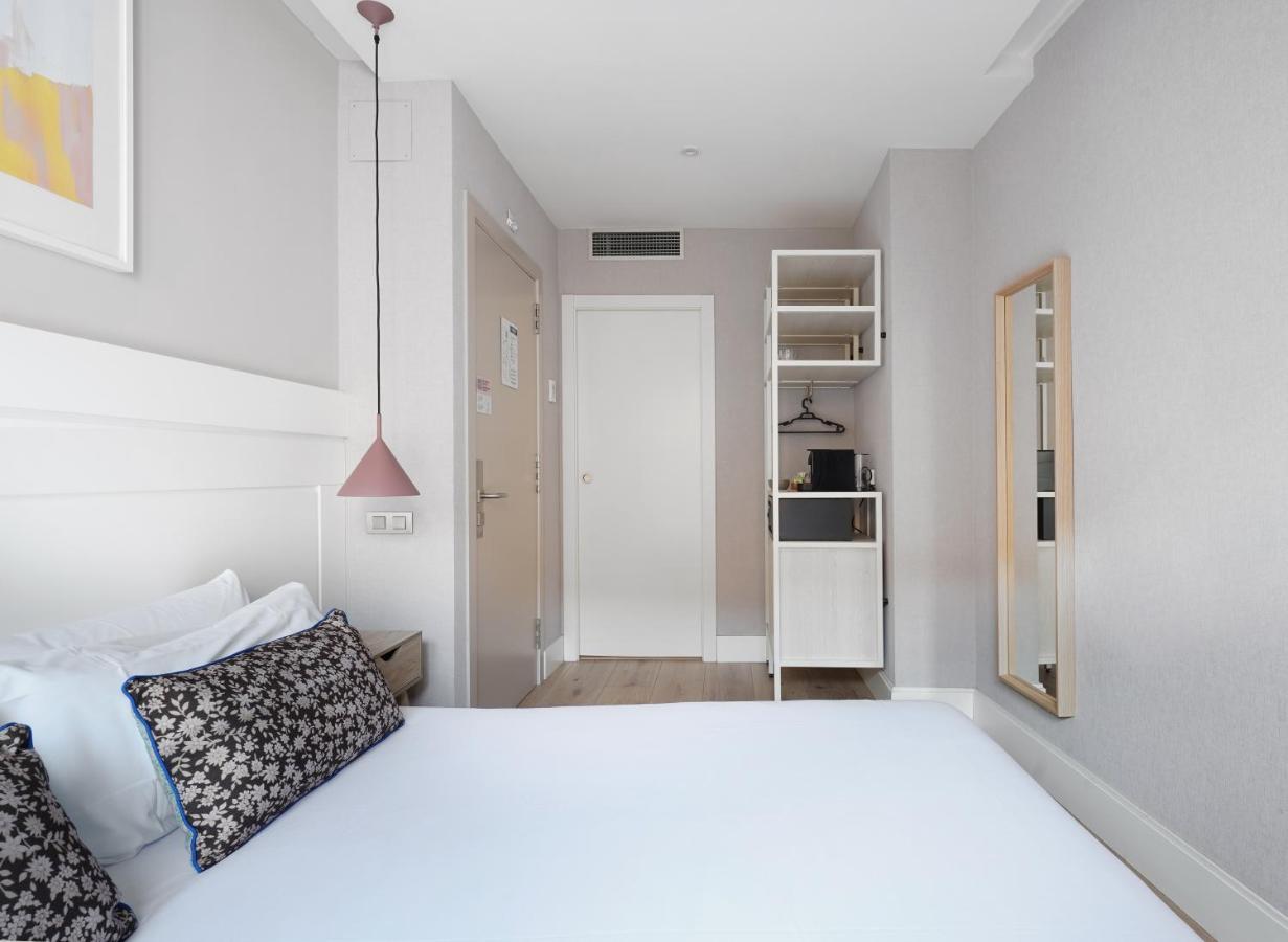 Numa Barcelona Brio Aparthotel Exterior photo